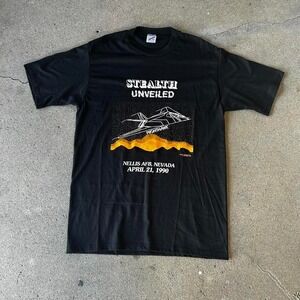 Vintage 1990 Us Air Force f-117 nighthawk stealth bomber graphic tee shirt